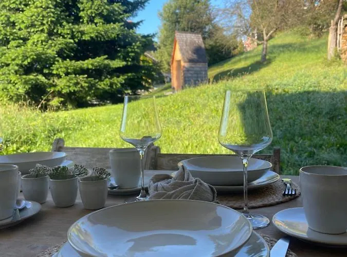 Sunhand بيت للعطل Eibiswald